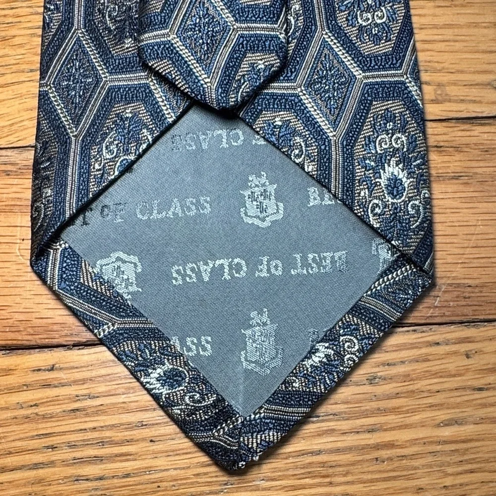Robert Talbott Blue/Gold Geometric Hand Sewn Best of Class Silk Tie